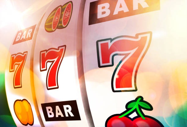 Three Card Poker table layout on simplebet8 with dealer and player cards visible